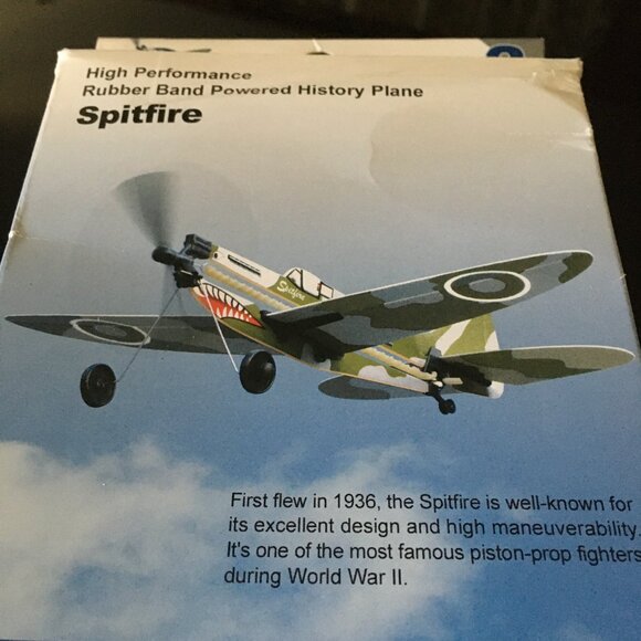 NWT Spitfire Paper Model Kit - Picture 3 of 7